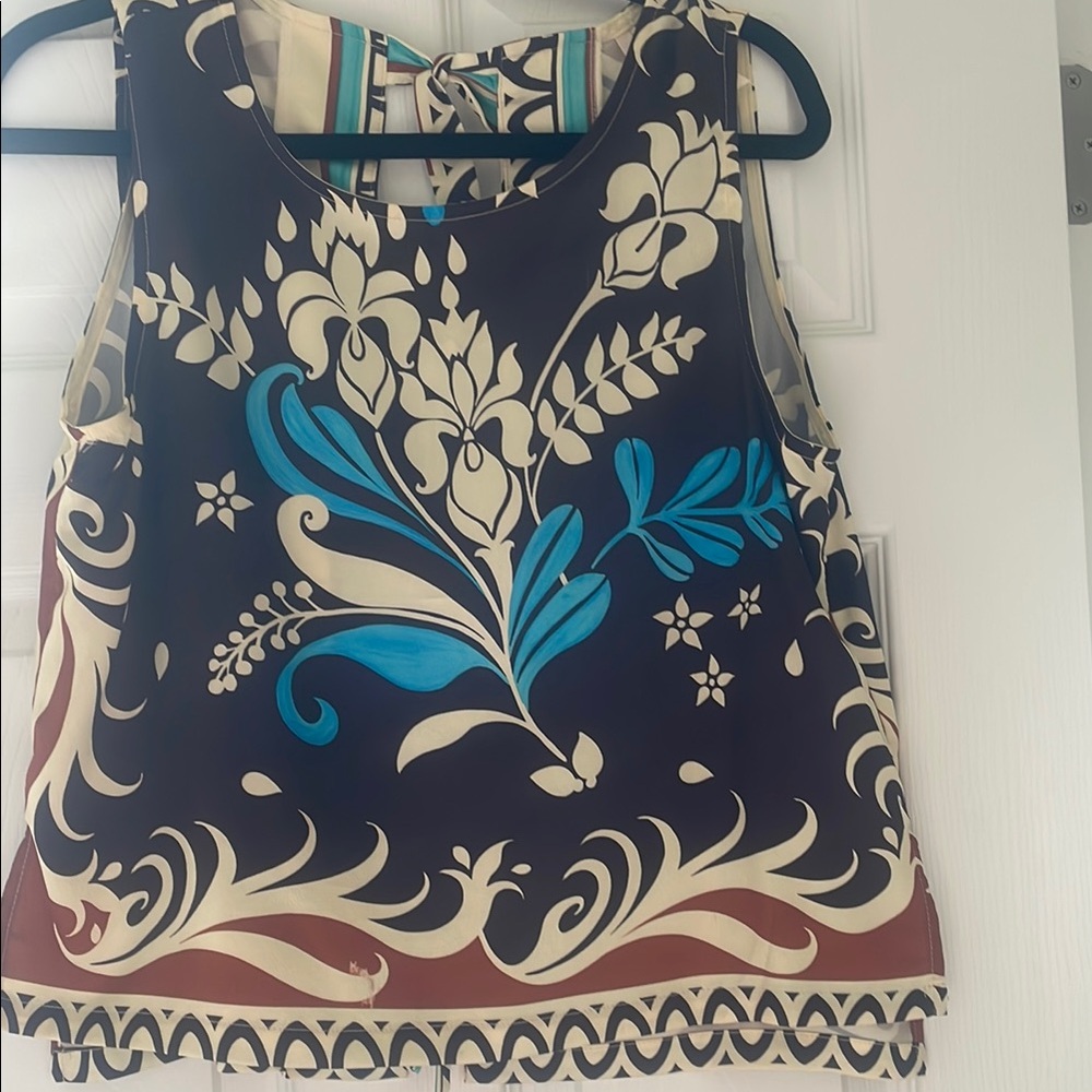 Cream and Blue Graphic Crop Tank Top